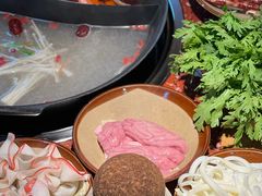 -赵美丽·重庆社区火锅·直营店(火车东站·中豪国际店)