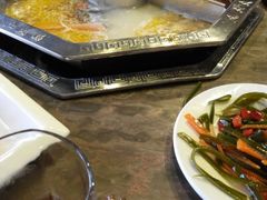 -佬土鹅肠火锅(中建大观店)