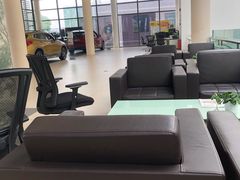 -上德宝骏宝马5S店