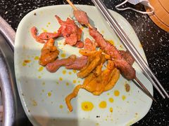 -釜御山海鲜烤肉火锅自助(新城市中心店)