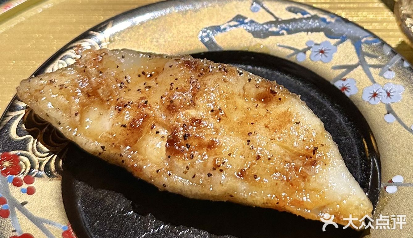 在西安！！花小钱装大杯！[流泪]不过百💰的板前🥩