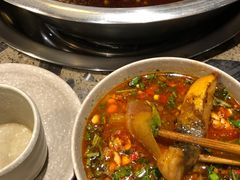 -肖肖酸萝卜鱼火锅(总店)