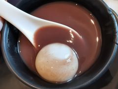 红豆沙汤圆-维园悦谱·海派家常菜(乌鲁木齐南路店)