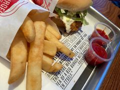 -FATBURGER 特富客汉堡(外交公寓店)