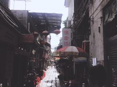 -陈老添美食店(宝华路店)