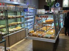 面包甜点陈列柜-沁园(南坪上海城店)