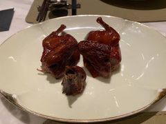脆皮妙龄鸽-新荣记(新源南路店)