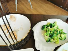 -静之湖湖畔餐厅