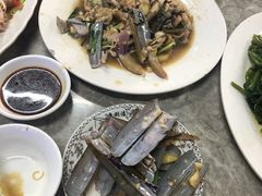 -四川小胡子海鲜(丁村万人海鲜广场店)