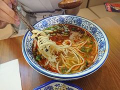 牛骨清汤牛肉面-白金成(珠江路店)