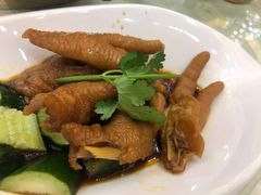 -东豪园林海鲜酒家(南港路辅路店)