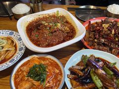 -柴窝堡22号辣子鸡·传承新疆菜