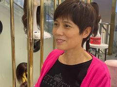 -LAQUEEN 时尚健康假发(万象城总店)