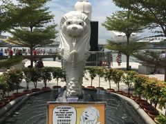 -鱼尾狮公园