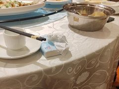 -侬佳蒸菜馆(听潮店)