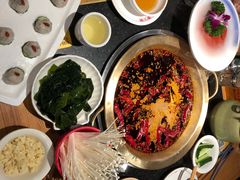 -潮火锅·麻辣牛肉火锅(观音桥方圆·LIVE店)