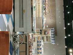 -85度C(生甜甜圈研究工坊·上海局门店)