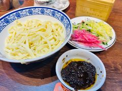 -老北京胡同味道二荤铺(酒仙桥店)