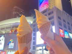 -八一路好吃街(雨田商务大厦店)