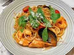 -théATRE茶聚场·餐厅(环球金融中心店)