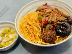 -梅溪·小伙子干挑面(安吉总店)