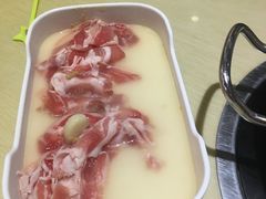 -蒙肥羊·酸汤潮牛·鲜牛肉火锅烤肉自助(岗顶店)