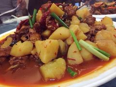 -马尔龙新疆饭店·清真(瑞景店)