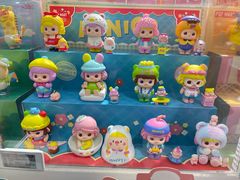 -泡泡玛特POPMART(崇文门国瑞城店)