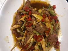 摔打黄牛肉-径山十八道·风味民间菜(杭州总店)