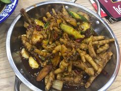 -江城燕子大排档(江汉路步行街店)