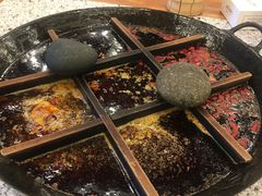 -正渝70年代老火锅(汽博店)