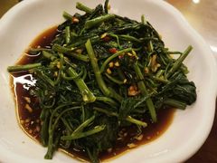 -益华家菜屋(世茂店)