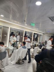 -简法造型·品牌形象店