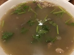 -清真吴记门钉肉饼·喜多利
