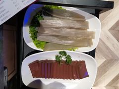 -热火朝天鲜切牛肉火锅(南强街巷店)