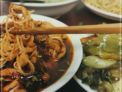 -中和裴氏蹄花(府河路店)