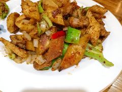 一品馕炒肉-西域阿里马新疆菜·清真(桂花路店)