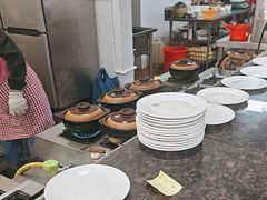 -容里煲仔饭(利丰北路店)