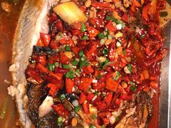 -鸣记脆皮烤鱼·海鲜烤鱼(三八广场店)