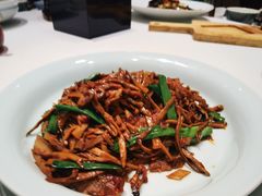 老腊肉炒烟笋-壹零捌道·北京烤鸭(车公庄店)