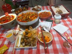 -辣小鲜·南昌大排档(船山路店)