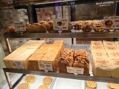 -君之狮子山·轻糖烘焙(松江印象城店)