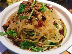 -山河屯铁锅炖(哈西站店)