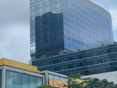 -香港ELEMENTS圆方