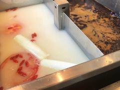 -皇城老妈·大连海鲜火锅(港湾店)