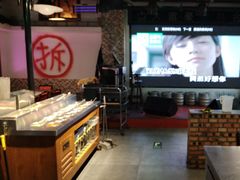 -马路牙子烧烤音乐酒馆(望京店)