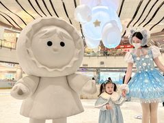-冰纷万象滑冰场(沈阳万象城店)