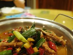 螺丝鸡爪煲-何记面馆(龙泉山店)
