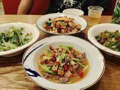 -湘缘道客•湘缘饭店·25年湘菜馆(古墩路店)