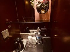 -南桥绿地铂骊酒店